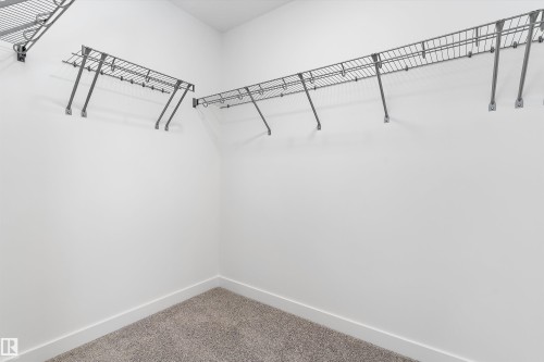20704 43 Avenue, Edmonton, AB - Indoor With Storage