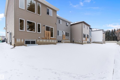 20704 43 Avenue, Edmonton, AB - Outdoor