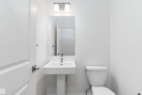 4015 208 Street, Edmonton, AB - Indoor Photo Showing Bathroom