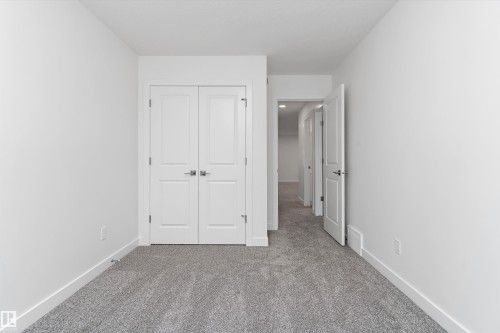 4015 208 Street, Edmonton, AB - Indoor Photo Showing Other Room