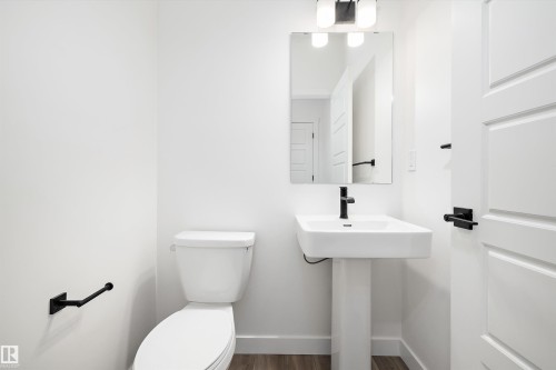 18103 85 Street, Edmonton, AB - Indoor Photo Showing Bathroom