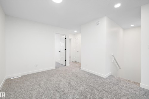 18103 85 Street, Edmonton, AB - Indoor Photo Showing Other Room