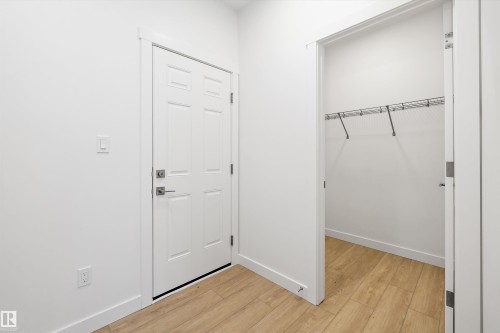 17553 62A Street, Edmonton, AB - Indoor Photo Showing Other Room