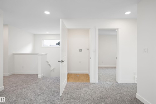 17553 62A Street, Edmonton, AB - Indoor Photo Showing Other Room