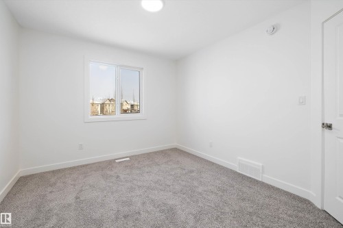 17553 62A Street, Edmonton, AB - Indoor Photo Showing Other Room