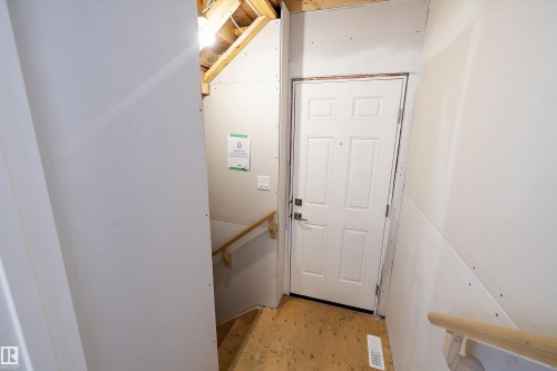 17553 62A Street, Edmonton, AB - Indoor Photo Showing Other Room