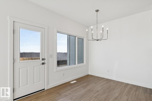 19043 20 Avenue, Edmonton, AB - Indoor Photo Showing Other Room