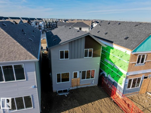 19043 20 Avenue, Edmonton, AB - Outdoor