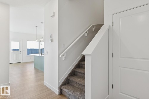 19043 20 Avenue, Edmonton, AB - Indoor Photo Showing Other Room