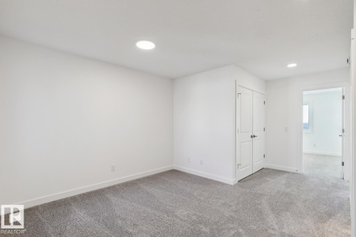 19043 20 Avenue, Edmonton, AB - Indoor Photo Showing Other Room