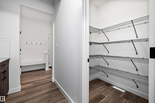 17325 6A Street, Edmonton, AB - Indoor