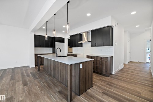 17325 6A Street, Edmonton, AB - Indoor Photo Showing Kitchen With Upgraded Kitchen