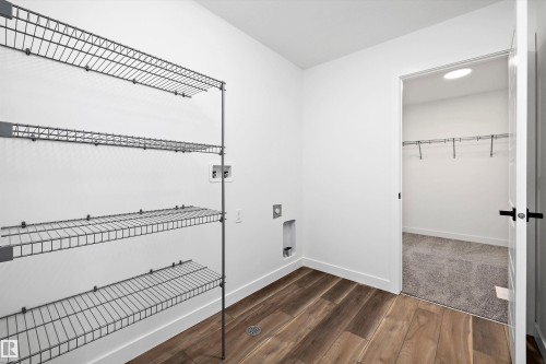 17325 6A Street, Edmonton, AB - Indoor