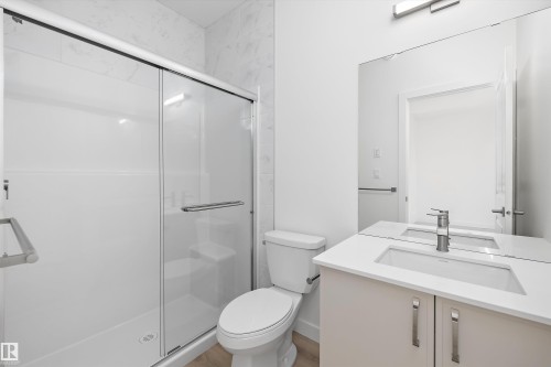 20608 42 Avenue, Edmonton, AB - Indoor Photo Showing Bathroom