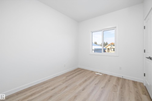 20608 42 Avenue, Edmonton, AB - Indoor Photo Showing Other Room