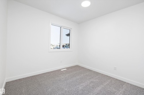 20608 42 Avenue, Edmonton, AB - Indoor Photo Showing Other Room