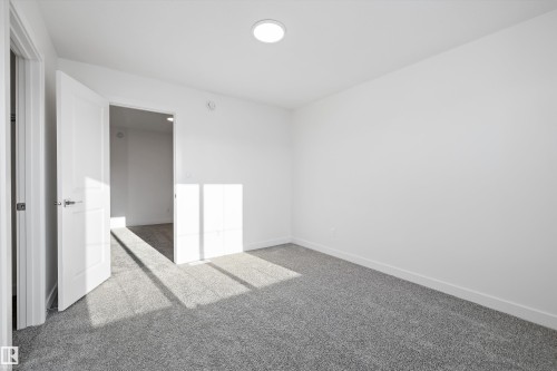 20608 42 Avenue, Edmonton, AB - Indoor Photo Showing Other Room