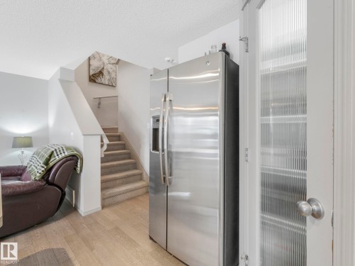 2003 Westerra Loop, Stony Plain, AB - Indoor