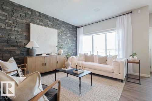 20 Emerald Way, Spruce Grove, AB - Indoor Photo Showing Living Room