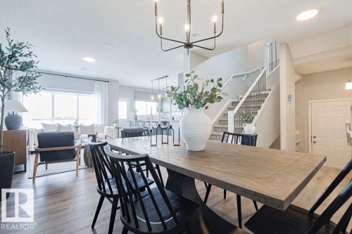 20 Emerald Way, Spruce Grove, AB - Indoor Photo Showing Dining Room