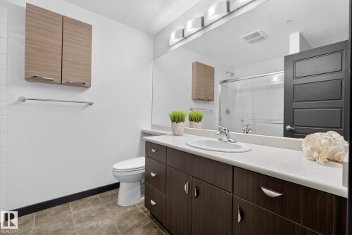 134 11505 Ellerslie Road, Edmonton, AB - Indoor Photo Showing Bathroom