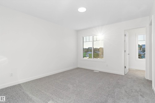 20708 43 Avenue, Edmonton, AB - Indoor Photo Showing Other Room