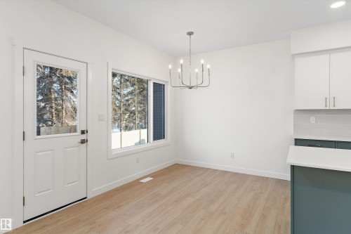 20708 43 Avenue, Edmonton, AB - Indoor Photo Showing Other Room