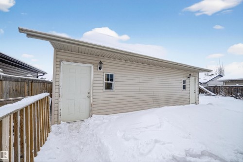 4216 Alexander Bay, Edmonton, AB - Outdoor With Exterior