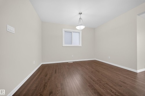 4216 Alexander Bay, Edmonton, AB - Indoor Photo Showing Other Room