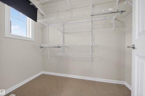 4216 Alexander Bay, Edmonton, AB - Indoor With Storage