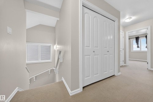4216 Alexander Bay, Edmonton, AB - Indoor Photo Showing Other Room