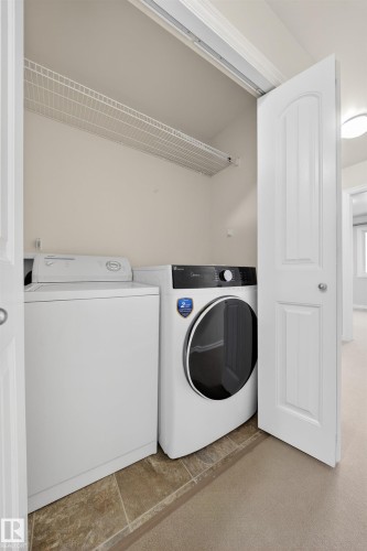 4216 Alexander Bay, Edmonton, AB - Indoor Photo Showing Laundry Room