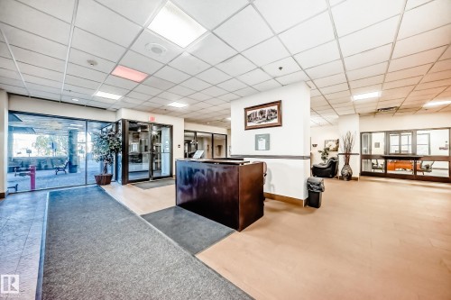 208 10149 Saskatchewan Drive, Edmonton, AB - Indoor Photo Showing Other Room