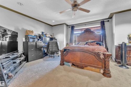 7939 2 Avenue, Edmonton, AB - Indoor Photo Showing Bedroom