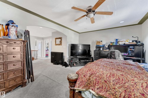 7939 2 Avenue, Edmonton, AB - Indoor Photo Showing Bedroom