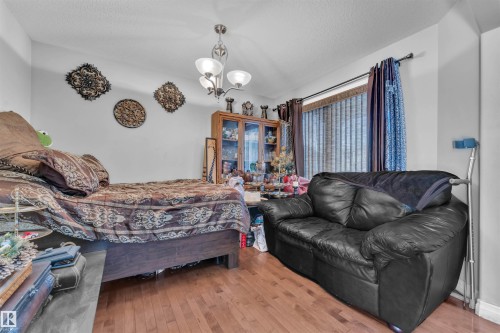 7939 2 Avenue, Edmonton, AB - Indoor