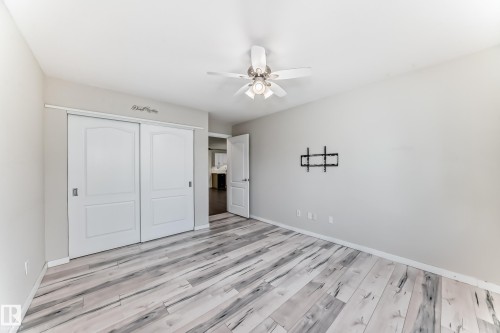 278 Suder Greens Drive, Edmonton, AB - Indoor