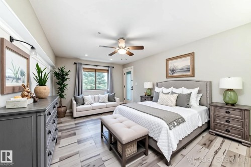 278 Suder Greens Drive, Edmonton, AB - Indoor Photo Showing Bedroom