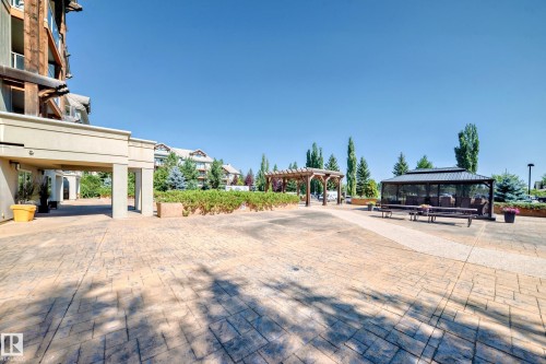 278 Suder Greens Drive, Edmonton, AB - Outdoor