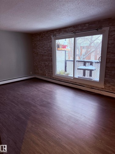 301 10606 123 Street, Edmonton, AB - Indoor Photo Showing Other Room