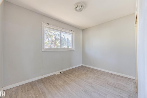 11715 139 Street, Edmonton, AB - Indoor Photo Showing Other Room