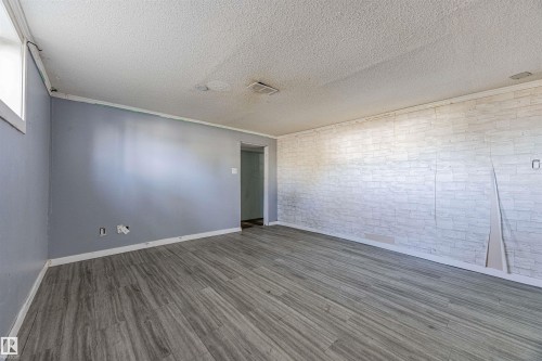 11715 139 Street, Edmonton, AB - Indoor Photo Showing Other Room