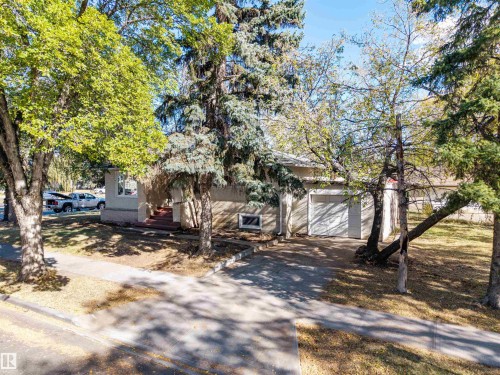 11715 139 Street, Edmonton, AB - Outdoor With View