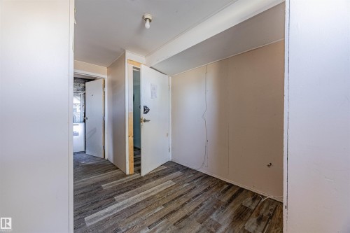 11715 139 Street, Edmonton, AB - Indoor Photo Showing Other Room