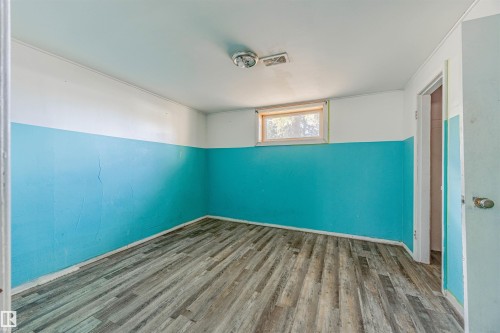 11715 139 Street, Edmonton, AB - Indoor Photo Showing Other Room