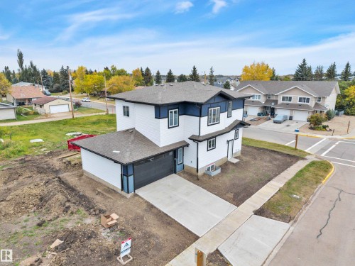 5001 51 Avenue, Calmar, AB - Outdoor