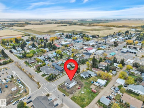 5001 51 Avenue, Calmar, AB - Outdoor With View