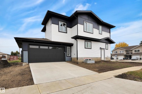 5001 51 Avenue, Calmar, AB - Outdoor