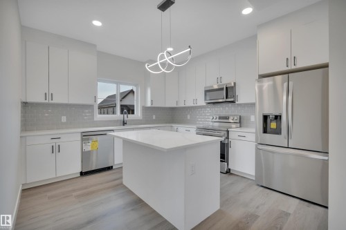 5001 51 Avenue, Calmar, AB - Indoor Photo Showing Kitchen
