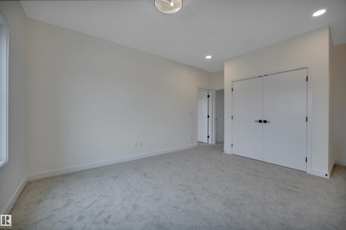 5001 51 Avenue, Calmar, AB - Indoor Photo Showing Other Room